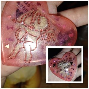 Keychain lashes holder